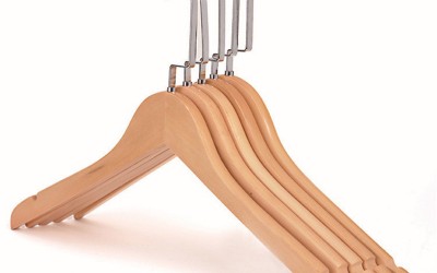 Ahşap Elbise Askısı Ahşap Elbise Askısı