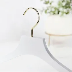 Premium Beyaz Ahşap Kıyafet Ve Elbise Askısı 44 Cm Gold Kanca - Kaliteli Kanca-işçilik- 100 adet Premium Beyaz Ahşap Kıyafet Ve Elbise Askısı 44 Cm Gold Kanca - Kaliteli Kanca-işçilik- 100 adet